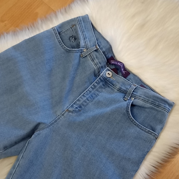 Gloria Vanderbilt Blue Bling Amanda Jeans - Picture 12 of 13